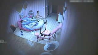 【国产馆】明星颜值气质小美女小朱超甜的和同居男友口活啪啪被射一脸