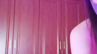 白敬亭漂亮美乳狂野女友好饥渴 早上就撩拨大屌男友 无套插入疯狂骑乘 直接猛操到射骚货才满足- 国产成人综合在线视频 -