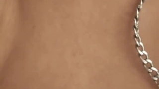 不明觉厉神仙颜值！巨乳肥臀白虎馒头穴！【陌陌探探过时了！用下面简阶的！】