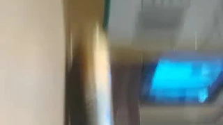 专约老阿姨，母子乱伦大戏每晚不间断，直播间呼声最高，白嫩娇小姐姐回归，窗边啪啪，也不怕被外面看到