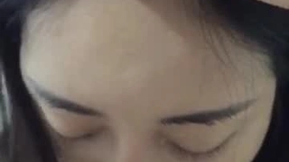 打飞机推荐！小女孩被干了~【特仑苏】无套啪啪~直接射！！~~???--，好嫩，02后