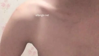 母狗辉夜姬富人圈淫乱4p 人前女神人后母狗彻底玩坏